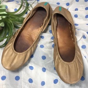☘️❄️ Tieks ballet metallic gold flats ❄️🍀